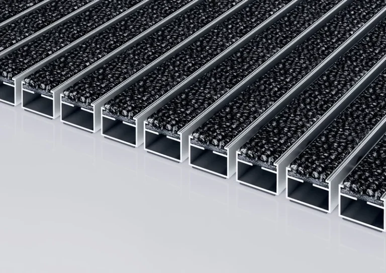 Produktansicht einer Emco Fußmatte mit der Premium-Einlage "Care"